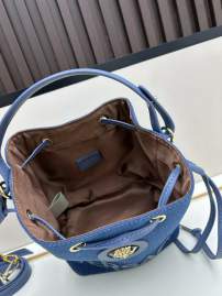 Picture of Versace Handbags _SKUfw210451406fw